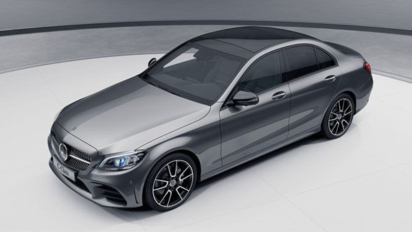 Mercedes C-Class Price Hike: मर्सिडीज सी-क्लास की कीमत में हुई वृद्धि, सी300डी एएमजी लाइन वेबसाइट से हटाई गयी