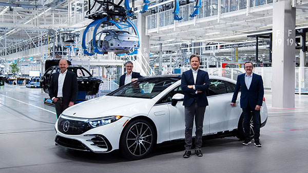 Mercedes EQS Production Starts: मर्सिडीज ईक्यूएस इलेक्ट्रिक सेडान का उत्पादन हुआ शुरू, नई जानकारियां आई सामने