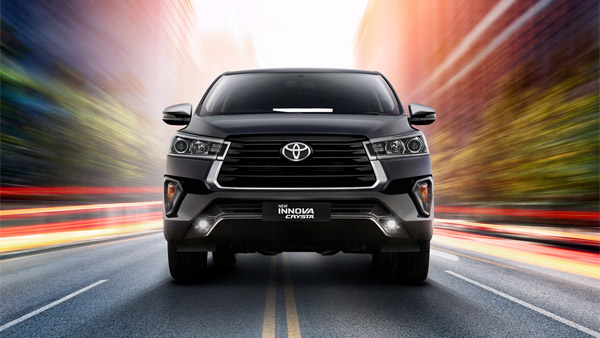 Toyota मई 2021 में अपनी कारों पर दे रही है 65,000 रुपये तक के फायदे, जानें क्या हैं Offers