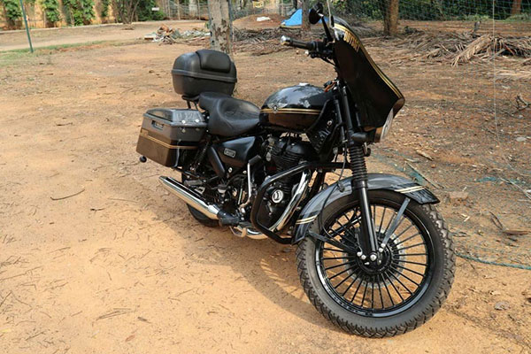 RE Thunderbird Modification: रॉयल एनफील्ड थंडरबर्ड को हार्ले-डेविडसन सीवीओ की तरह किया मॉडिफाई