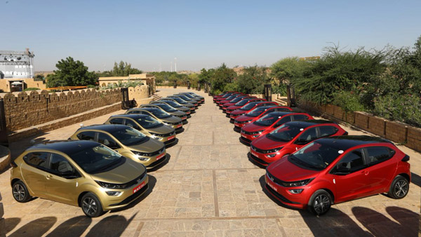 Tata Cars Hinglish Voice Support: टाटा की कारों पर मिल रहा हिंगलिश वौइस् असिस्टेंस सपोर्ट, जल्द ही मिलेगा तमिल व बंगाली भाषा सपोर्ट