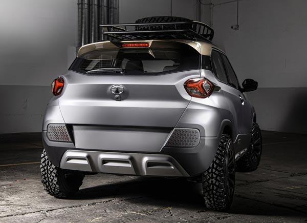 Tata HBX Mini-SUV टेस्टिंग के दौरान आई नजर, इंटीरियर के फीचर्स का हुआ खुलासा