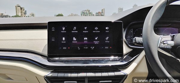 नई 2021 Skoda Octavia सेडान के किस वैरिएंट में मिलेंगे कौन से फीचर्स, कल होने वाली है लॉन्च