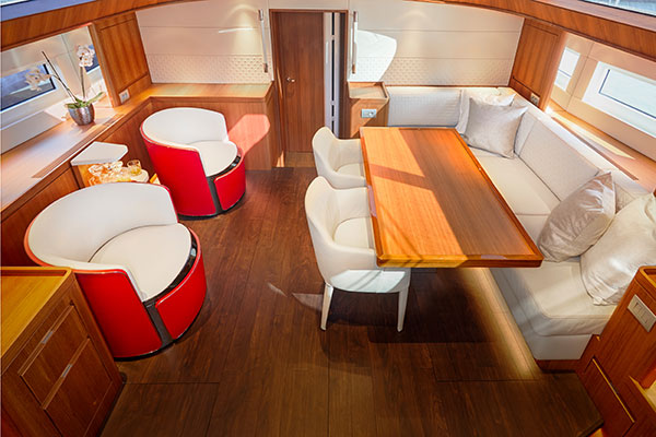 Bentley ने ग्राहक की यॉट से प्रेरित हो बनाई नई Continental GT, जानें क्या है इसमें खास