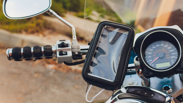 Motorcycle से लंबी दूरी की यात्रा करने जा रहे हैं, जो इन बातों का जरूर रखें ध्यान