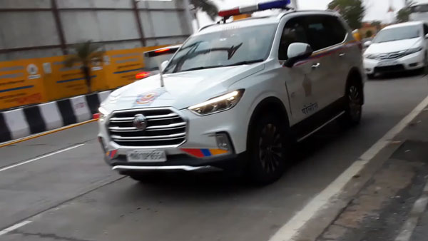 मुकेश अम्बानी के सुरक्षा काफिले में शामिल हुई नई MG Gloster SUV, वीडियो आया सामने
