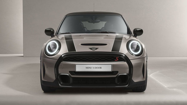 MINI India ने भारत में लॉन्च की अपनी तीन नई कारें, जानें क्या है कीमत, फीचर्स और इंजन