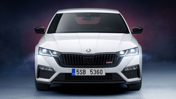 न्यू-जेन Skoda Octavia RS भारत में अगले साल हो सकती है लॉन्च, देती है 245 बीएचपी का पावर