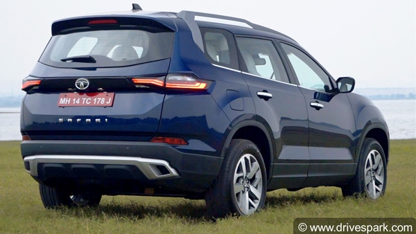 Hyundai Alcazar vs Tata Safari vs MG Hector Plus: हुंडई अल्काजार बनाम टाटा सफारी बनाम एमजी हेक्टर प्लस तुलना