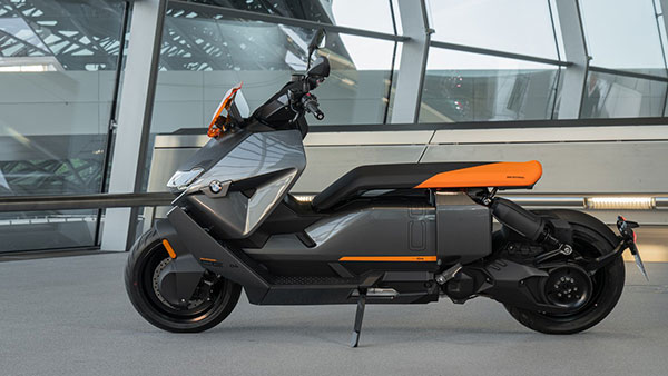 बीएमडब्ल्यू की इलेक्ट्रिक स्कूटर में दिया गया है 10.25-इंच का डिस्प्ले, फुल चार्ज पर चलेगी 130 किमी
