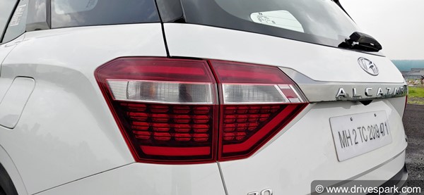 हुंडई अल्काजार को मिली जबरदस्त प्रतिक्रिया, एक महीने के भीतर बुक हुई 11,000 कारें