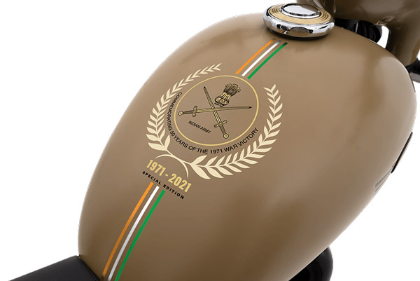 जावा मना रही 1971 युद्ध विजय की 50वीं सालगिरह, जावा क्लासिक को दो नए रंग विकल्पों में किया पेश