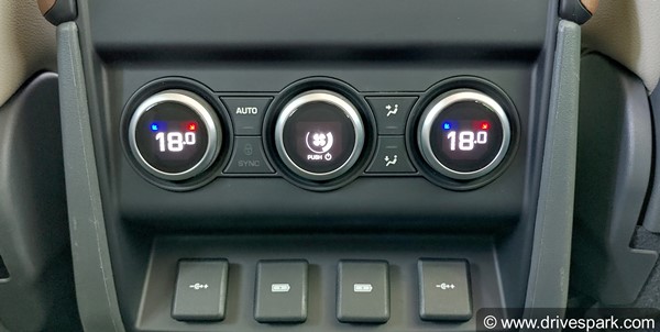 लैंड रोवर डिफेंडर 110 रिव्यू: शानदार ऑफ-रोडर एसयूवी चलाने में है कैसी? जानें