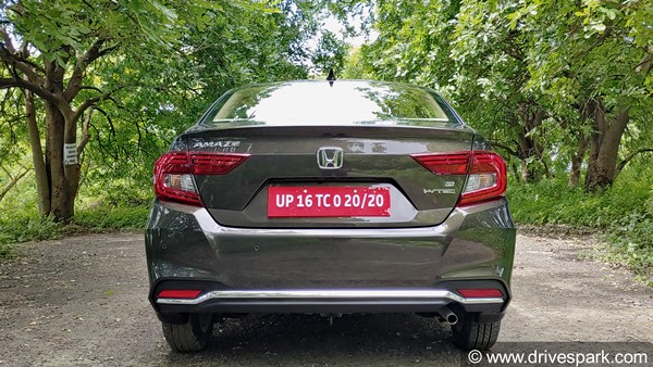 2021 Honda Amaze रिव्यू: डिजाईन, फीचर्स, वैरिएंट, इंजन, माइलेज जानकारी