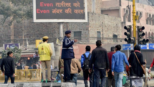 दिल्ली-एनसीआर में 10 साल से ज्यादा पुराने डीजल वाहनों का रजिस्ट्रेशन होगा रद्द, जानें एनजीटी ने क्या कहा