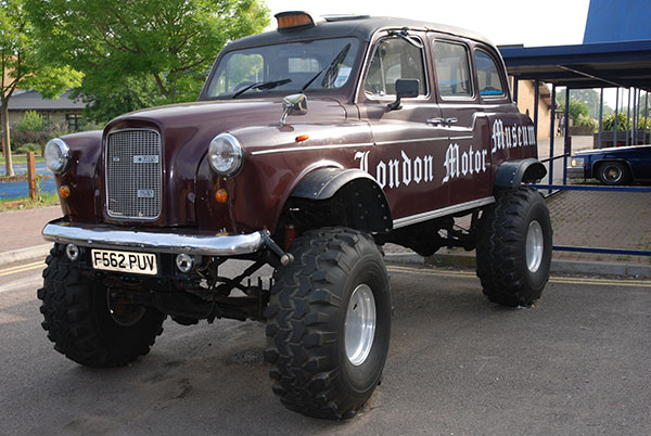 कार में होने वाले ये 10 मॉडिफिकेशन देश में हैं पूरी तरह से गैरकानूनी, कहीं आपकी कार में तो नहीं है कोई? कार में होने वाले ये 10 मॉडिफिकेशन देश में हैं पूरी तरह से गैरकानूनी, कहीं आपकी कार में तो नहीं है कोई?