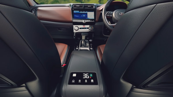 हुंडई ने जारी किया अल्काजार का नया कमर्शियल ऐड, दिखाए इंटीरियर के ये शानदार फीचर्स