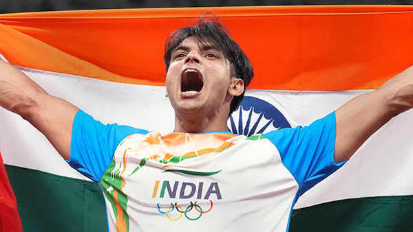 नीरज चोपड़ा को सम्मान देने के लिए इस फ्यूल पंप मालिक ने किया यह अनोखा काम, दे रहा फ्री पेट्रोल नीरज चोपड़ा को सम्मान देने के लिए इस फ्यूल पंप मालिक ने किया यह अनोखा काम, दे रहा फ्री पेट्रोल