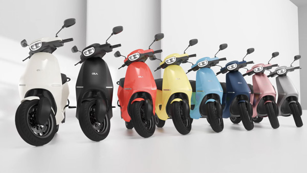 Ola Electric Scooter: ओला इलेक्ट्रिक स्कूटर टेस्टिंग करते आई नजर, जानें अब तक सामने आई जानकारियां