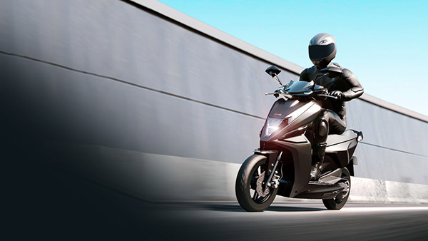 Simple One Electric Scooter 1.09 लाख रुपये में हुई लॉन्च, किमी रेंज, फीचर्स, चार्जिंग, डिलीवरी जानकारी