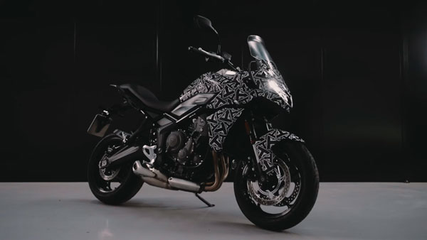 नई Triumph Tiger Sport 660 एडवेंचर-टूरर बाइक का टीजर वीडियो हुआ जारी, जल्द होने वाला है खुलासा