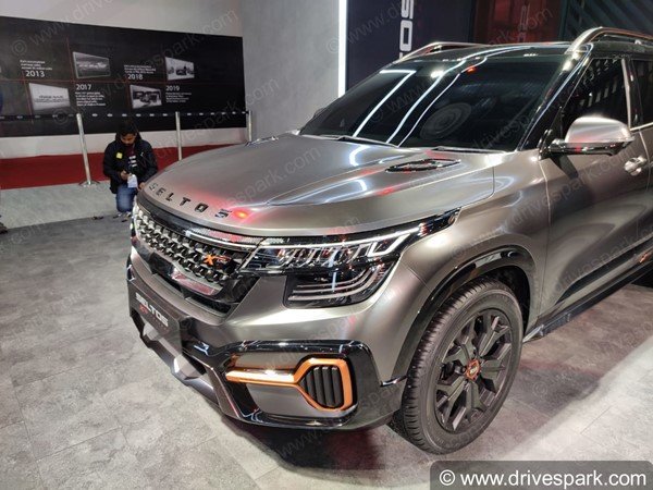 Kia Seltos X-Line: किया सेल्टोस एक्स-लाइन का नया टीजर जारी, जानें कितनी होगी अलग