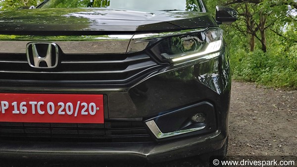 क्या आप जानते हैं क्या होती है Automatic Headlights? यहां जानिए कैसे करती है काम?