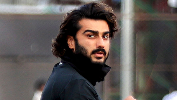 Ranveer Singh की Mercedes-Maybach GLS600 चलाने के बाद Arjun Kapoor ने भी खरीदी, देखें