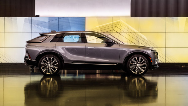 सिर्फ 19 मिनट में ही पूरी तरह बिक गई यह इलेक्ट्रिक SUV, अगले साल बाजार में होने वाली लॉन्च