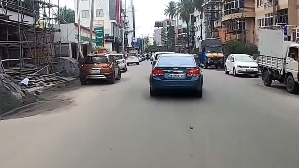 सड़क पर क्रूज कार से कर रहा था रैश ड्राइविंग, ट्विटर यूजर ने सिखाया सबक