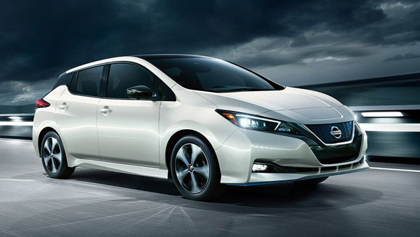 World EV Day पर Nissan India ने पूर्व क्रिकेट कप्तान Kapil Dev को Leaf EV की गिफ्ट