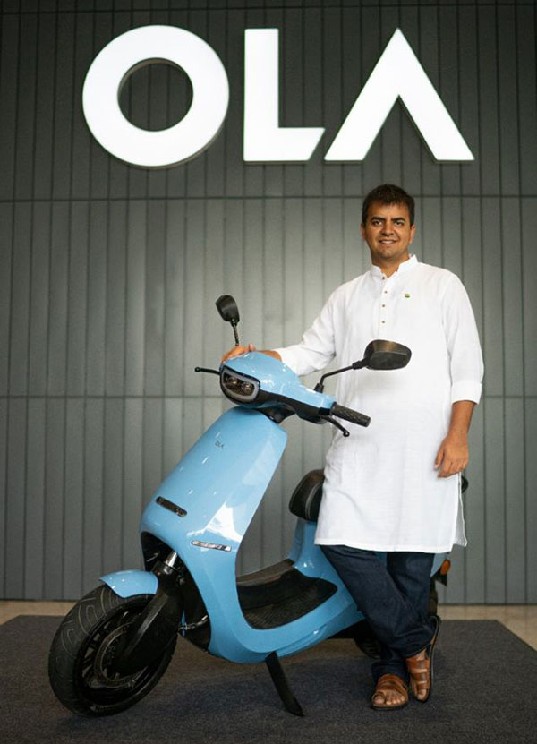 Ola Electric Scooters की बिक्री आज से होगी शुरू, जानें किस तरह की जाएगी बुकिंग