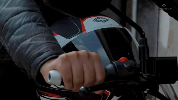 Revolt RV 400: कंपनी जल्द ला रही है नया अपडेट, 9 सितंबर को होगा खुलासा