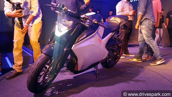 Ultraviolette F77: बेंगलुरु में बनाई जाएगी ये शानदार इलेक्ट्रिक स्पोर्ट्स बाइक, जानें क्या होगी कीमत
