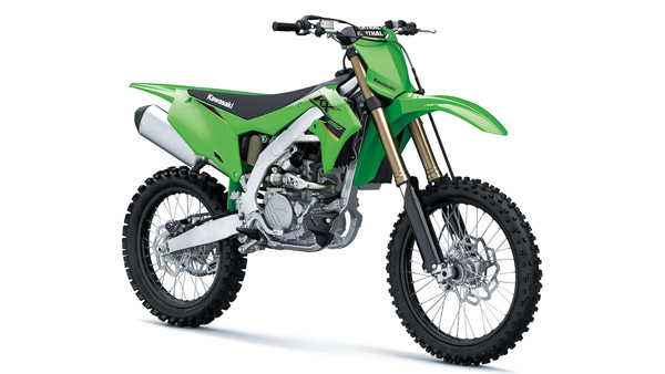 Kawasaki Z900 स्ट्रीटफाइटर को मिला एक नया कलर ऑप्शन, कंपनी ने MY2022 के लिए किया अपडेट