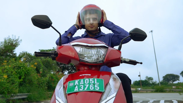 Ampere ने लॉन्च की अपनी नई लॉन्ग रेंज Magnus EX इलेक्ट्रिक स्कूटर, देती है 121 किमी की रेंज