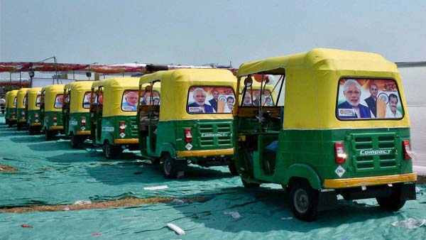 देश के बड़े शहरों में सीएनजी की डिमांड बढ़ी, गाड़ियों में सीएनजी किट लगवा रहे हैं लोग