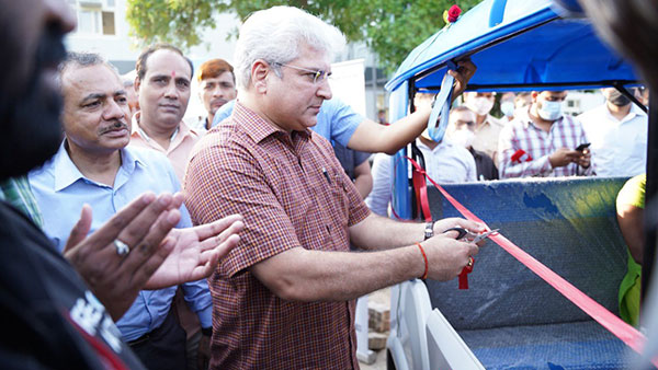 दिल्ली में शुरू हुआ ई-ऑटो मेला, थ्री-व्हीलर की टेस्ट ड्राइव और फाइनेंसिंग भी उपलब्ध