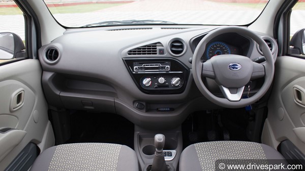 Car Steering Fail: इन बातों का रखेंगे ध्यान तो नहीं होगा कार का स्टीयरिंग खराब, जानें 5 महत्वपूर्ण टिप्स