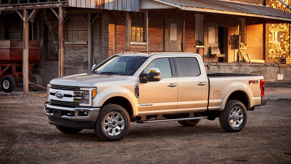 हाॅलीवुड की डरावनी फिल्मों में इन कारों का होता है सबसे ज्यादा इस्तेमाल, देखें टाॅप 10 कारों की लिस्ट