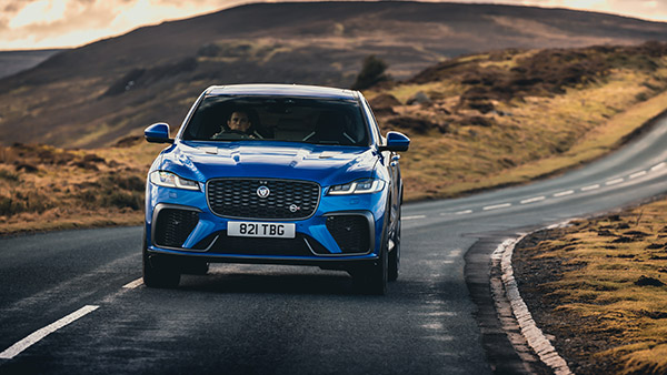 2021 Jaguar F-Pace SVR एसयूवी की डिलीवरी हुई शुरू, जानें क्या है कीमत और फीचर्स
