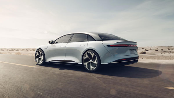 लाॅन्च हुई सबसे ज्यादा रेंज देने वाली इलेक्ट्रिक कार, फुल चार्ज पर चलती है 836 किलोमीटर