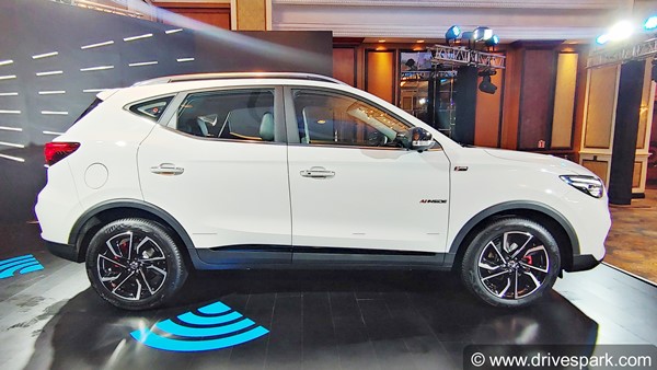 MG Astor की बुकिंग कल से होगी शुरू, उससे पहले जान लीजिये इसकी सभी जानकारी