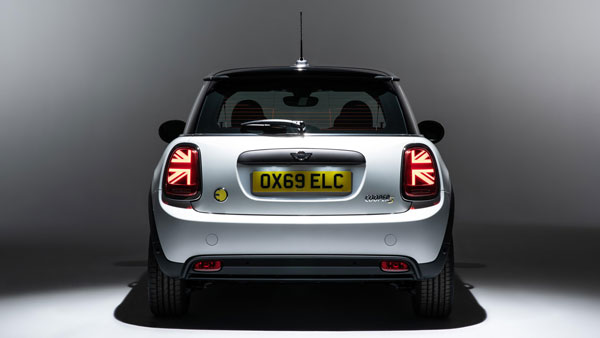 MINI Cooper SE की बुकिंग जल्द होने वाली है शुरू, अगले साल भारत में की जाएगी लॉन्च