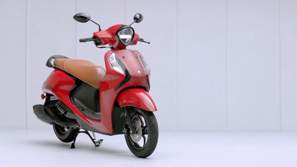 Yamaha के 125cc हाइब्रिड स्कूटरों पर मिल रहा है बंपर डिस्काउंट, जानें क्या है ऑफर