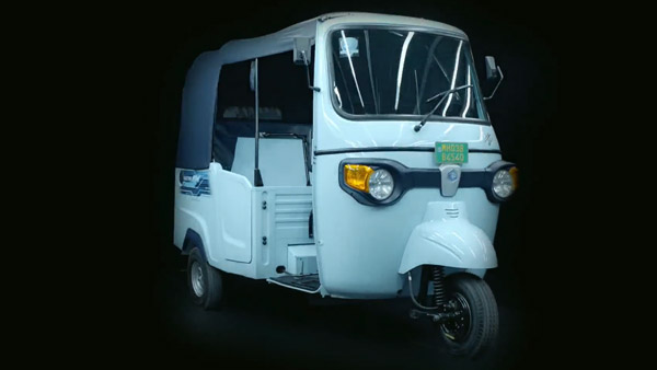 E-Auto: दिल्ली में महिलाओं को जारी किया जा रहा है ई-ऑटो परमिट, जानें कैसे करें आवेदन