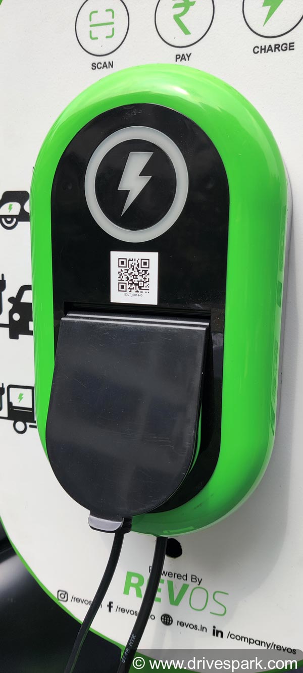 REVOS ने भारत में BOLT IoT- इनेबल्ड चार्जिंग पॉइंट किया पेश, अब इससे भी हो सकती है कमाई, जानें कैसे