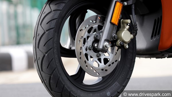 TVS Jupiter 125 या TVS NTorq 125: जानिए आपके लिए कौस सी स्कूटर है बेहतर, पढ़ें कीमत, फीचर्स और स्पेसिफिकेशन की तुलना