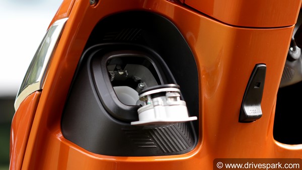 TVS Jupiter 125 Review: जानें चलाने में कैसी यह है यह नई स्कूटर