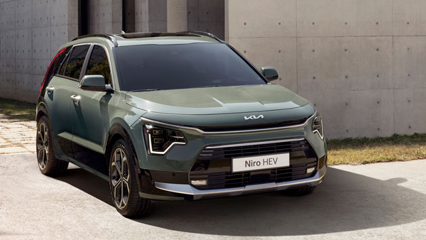Kia Niro सियोल मोबिलिटी शो में हुई पेश, इलेक्ट्रिक और हाइब्रिड माॅडल में होगी लाॅन्च